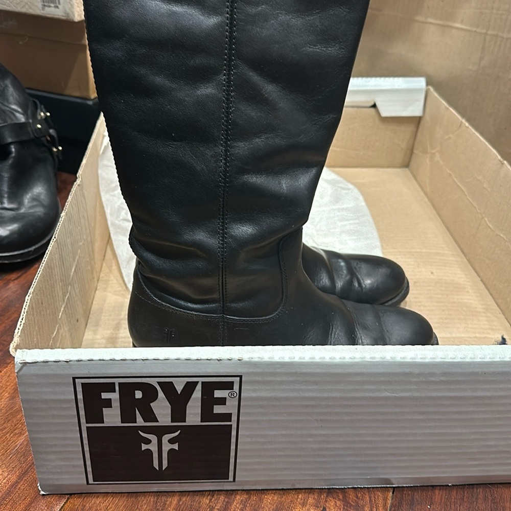 Black 6.5 Frye tall boot is really good condition